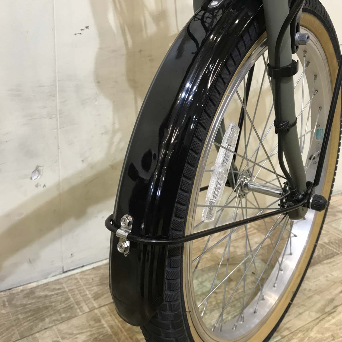 パナソニック グリッター グリーン 20インチ KD120 【中古車】