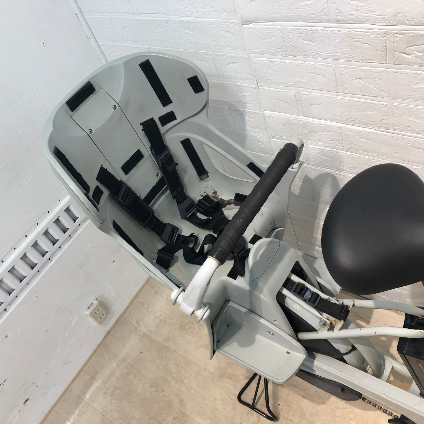 ブリヂストン bikke 2 e ビッケ ツー イー グレー 20インチ YN098 【中古車】