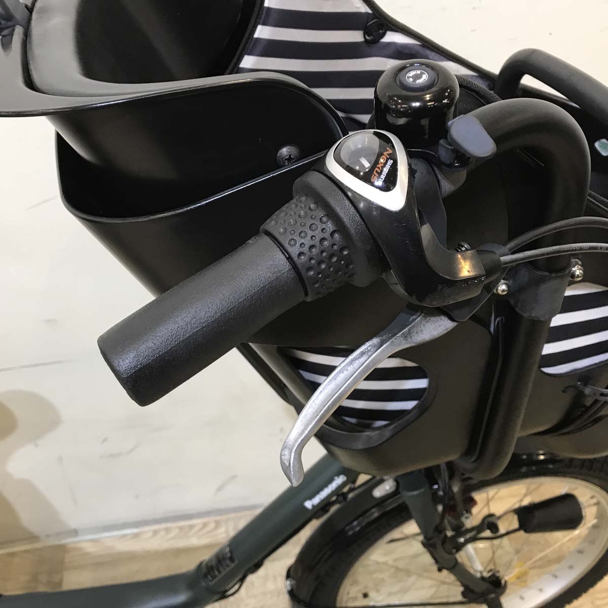 パナソニック ギュット ミニ DX カーキ 20インチ KU063【中古車】