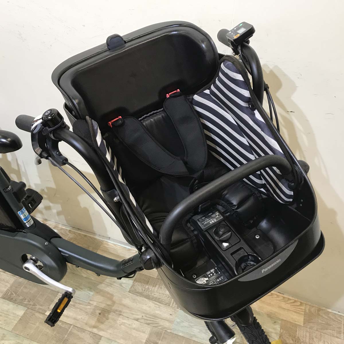 パナソニック ギュット ミニ DX カーキ 20インチ KU063【中古車】