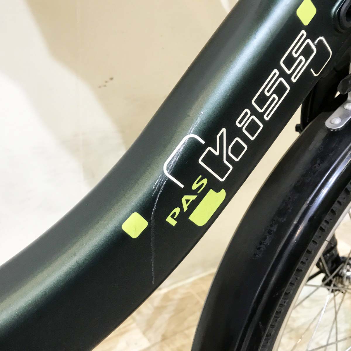 中古電動自転車 ヤマハ PAS キッスミニアン カーキ 20インチ KI059