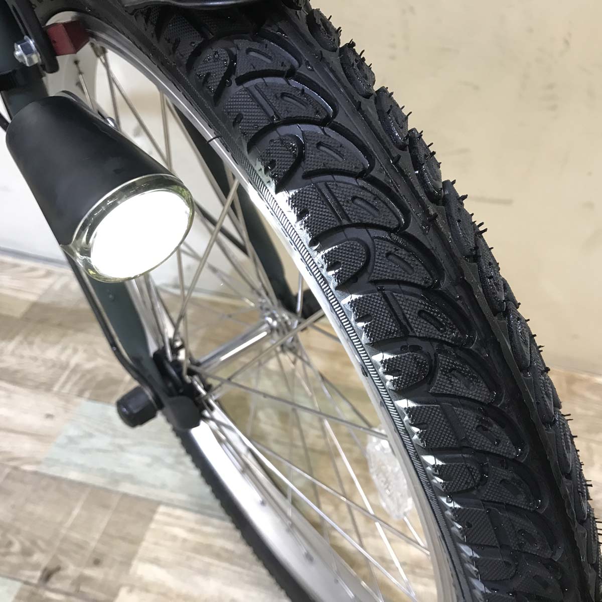パナソニック ギュット ミニ DX カーキ 20インチ KU063【中古車】
