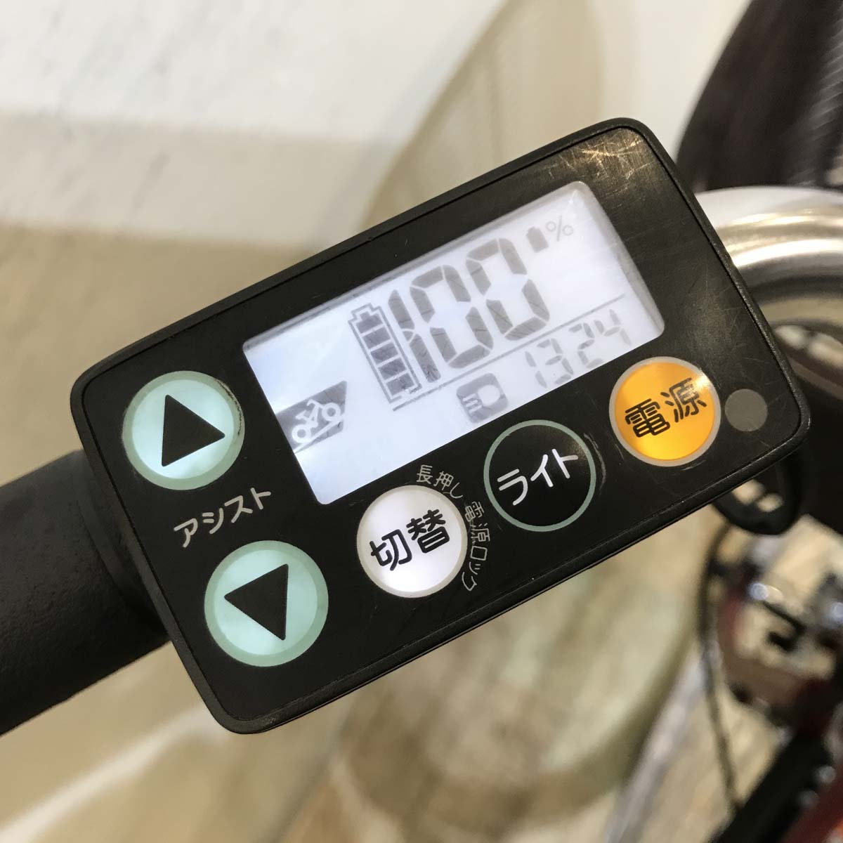 61整備済新基準良品ヤマハ  バッテリー8.7ah長押す1-4  26インチ  中古車 YAMAHA（ヤマハ） パス 電動自転車用リチウムイオンバッテリー 90793