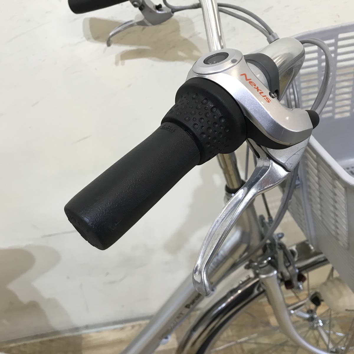 パナソニック ビビ NX シルバー 26インチ KU065 【中古車】