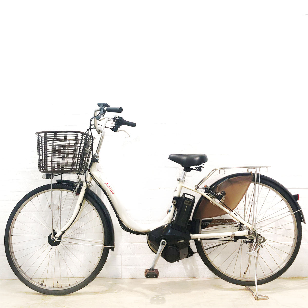 ブリヂストン アシスタ ホワイト 26インチ YX077 【中古車】