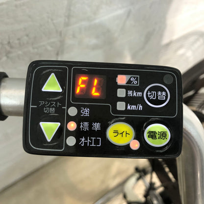 ブリヂストン アシスタ ホワイト 26インチ YX077 【中古車】