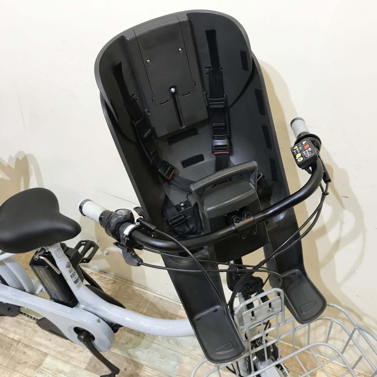 ブリヂストン ビッケ2e グレー 20インチ KI061 【中古車】