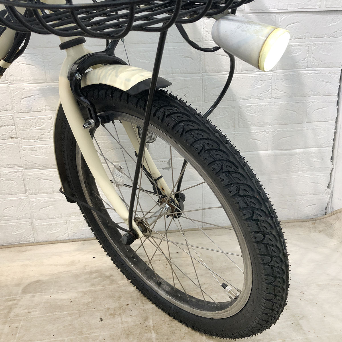 ブリヂストン bikke 2 e ビッケ ツー イー オフホワイト 20インチ YF008 【中古車】