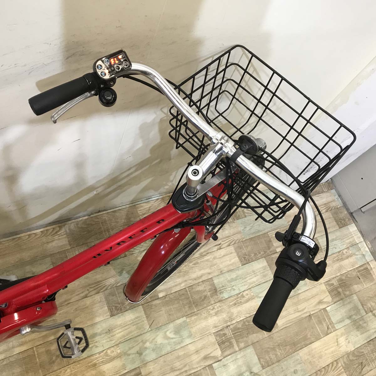 ブリヂストン HYDEE B ハイディ ビー レッド 26インチ KZ005 【中古車】