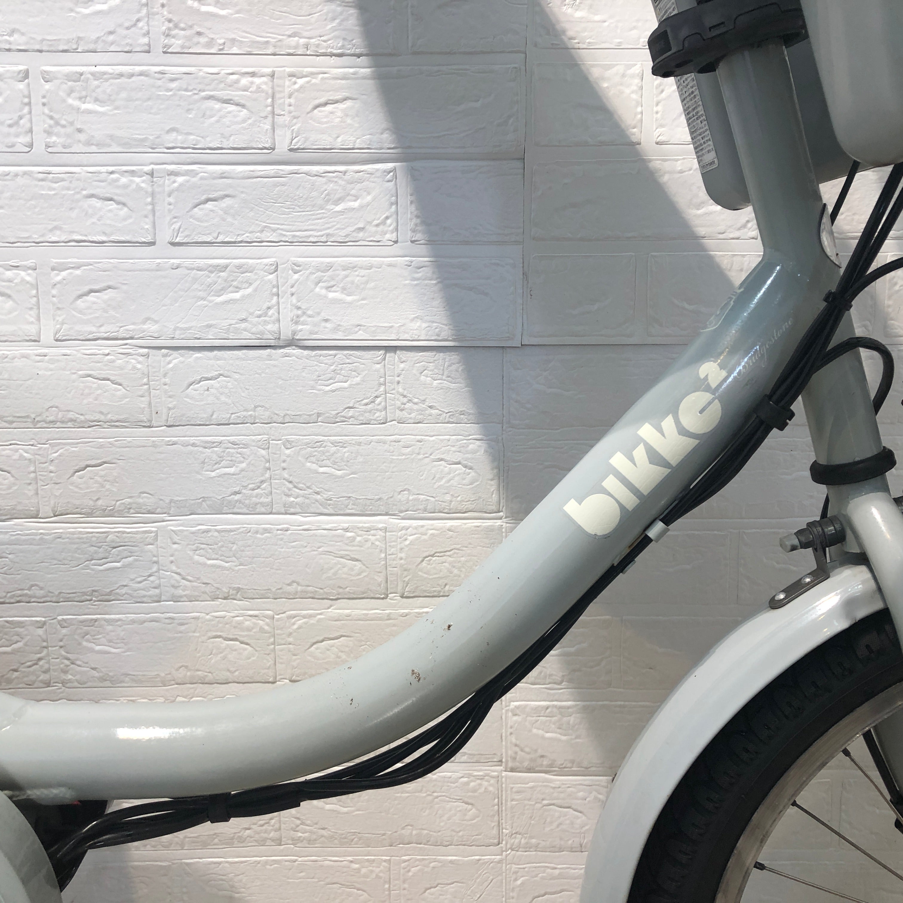 ブリヂストン bikke 2 e ビッケ ツー イー グレー 20インチ