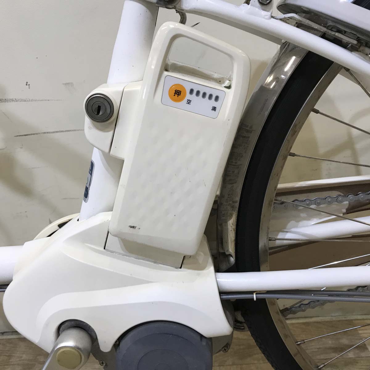 パナソニック ビビ DX ホワイト 26インチ KZ008 【中古車】