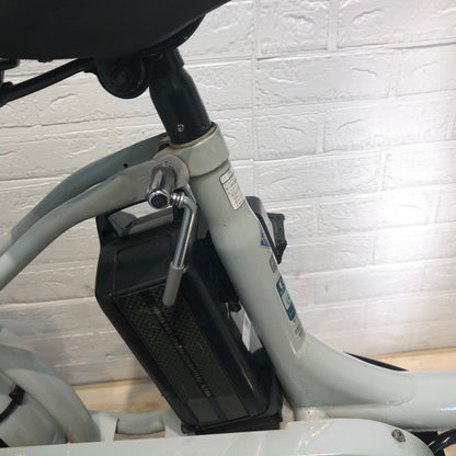 ブリヂストン bikke 2 e ビッケ ツー イー グレー 20インチ YN108 【中古車】
