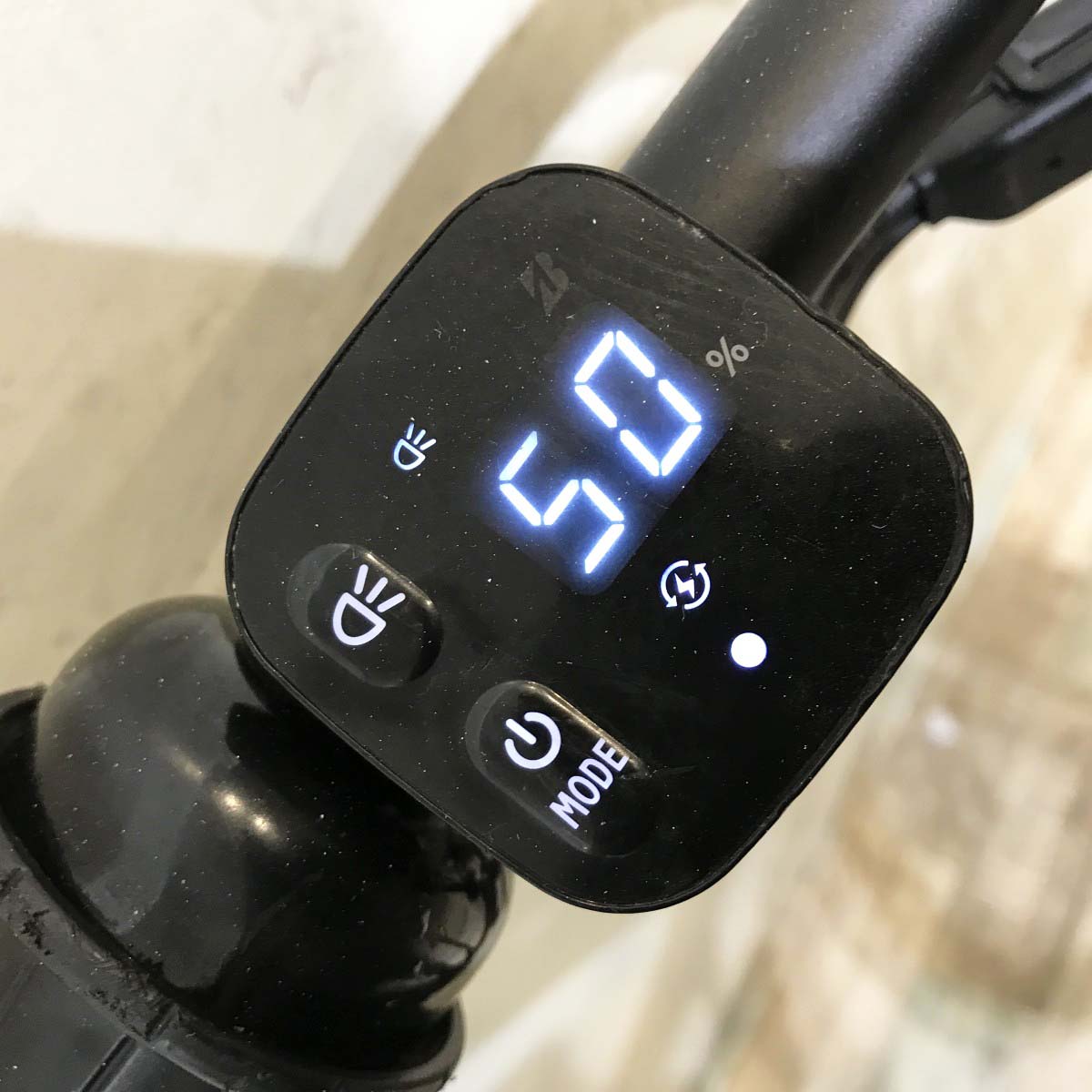 ブリヂストン ビッケモブdd（デュアルドライブ） グレー 24×20インチ KI075 【中古車】