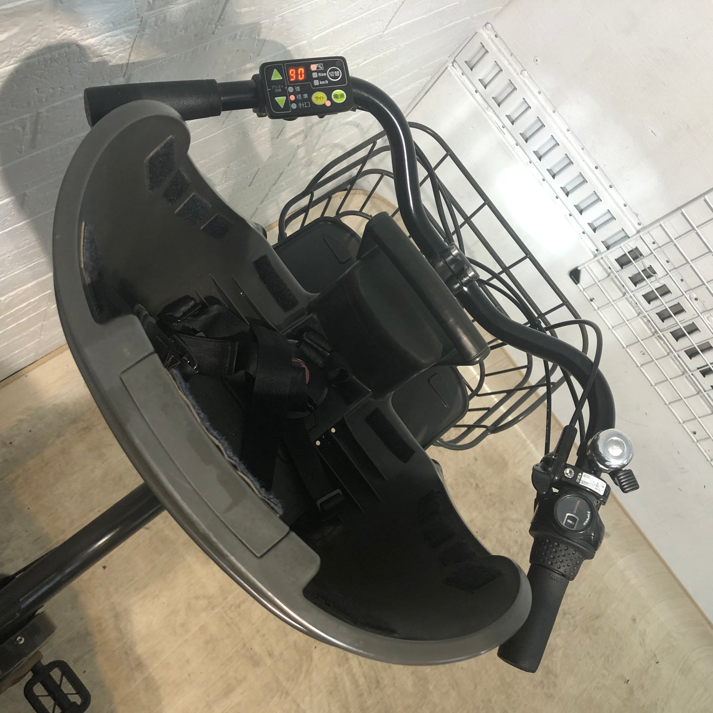 ブリヂストン bikke 2 e ビッケ ツー イー グレー 20インチ YN113 【中古車】