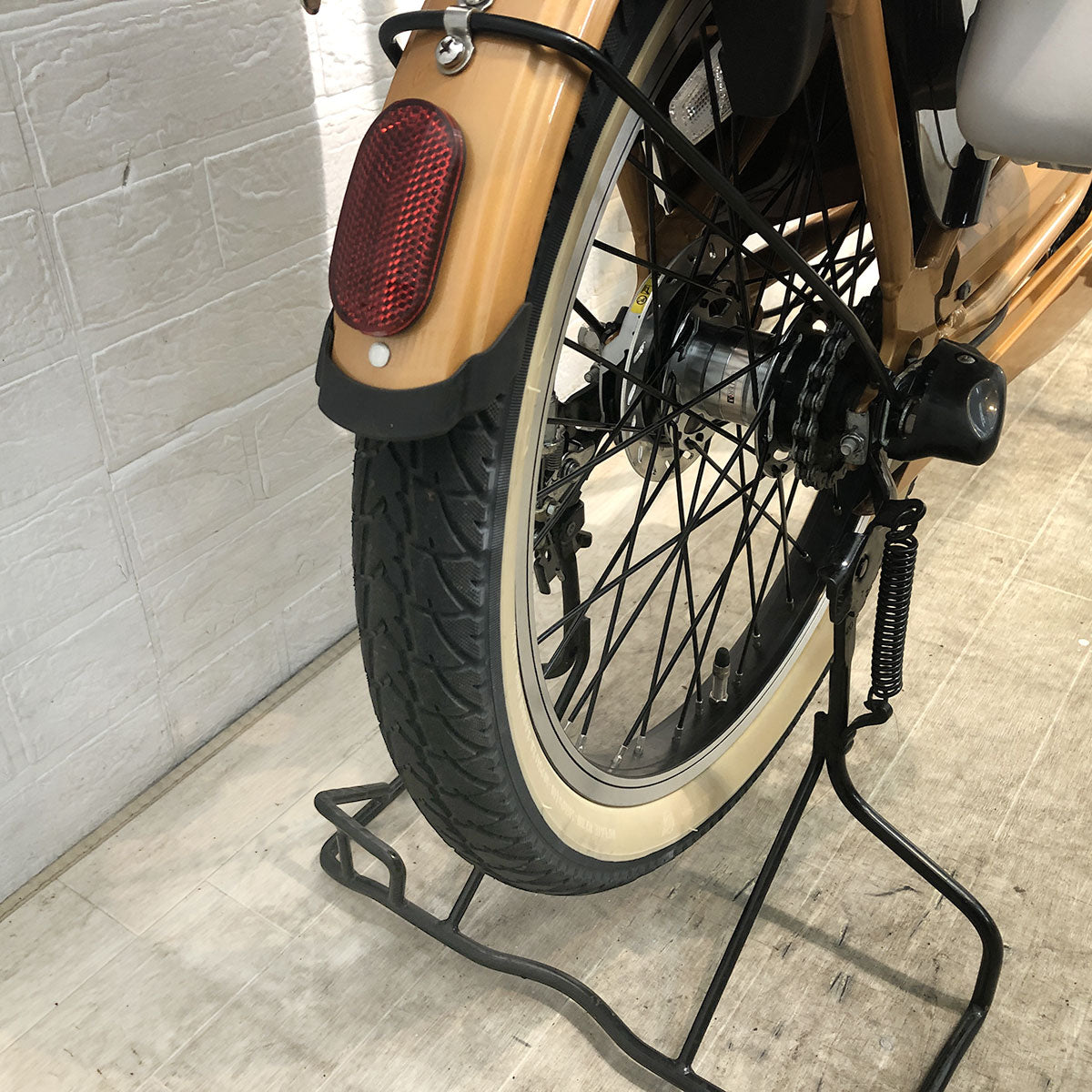 パナソニック ギュット クルーム R DX ウィートメタリック 20インチ SR423Y【中古車】