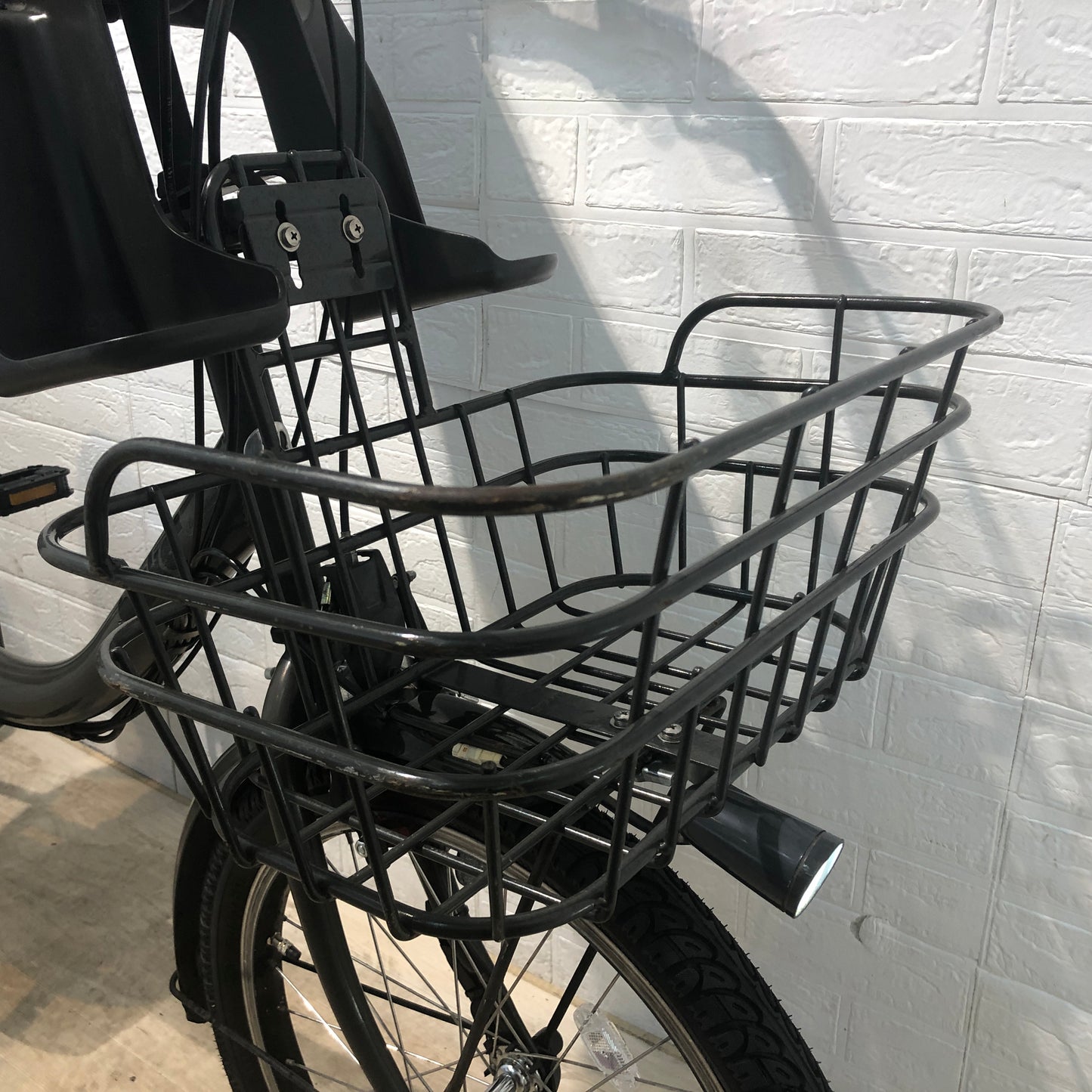 ブリヂストン bikke 2 e ビッケ ツー イー グレー 20インチ YN113 【中古車】