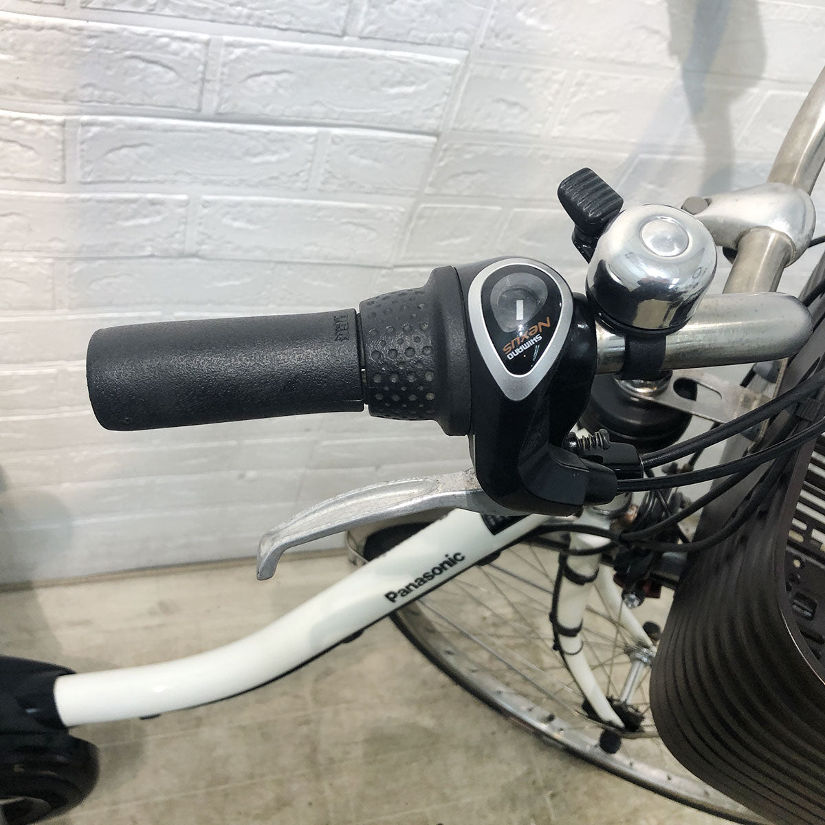 パナソニック ビビ DX ホワイト 26インチ YF018 【中古車】