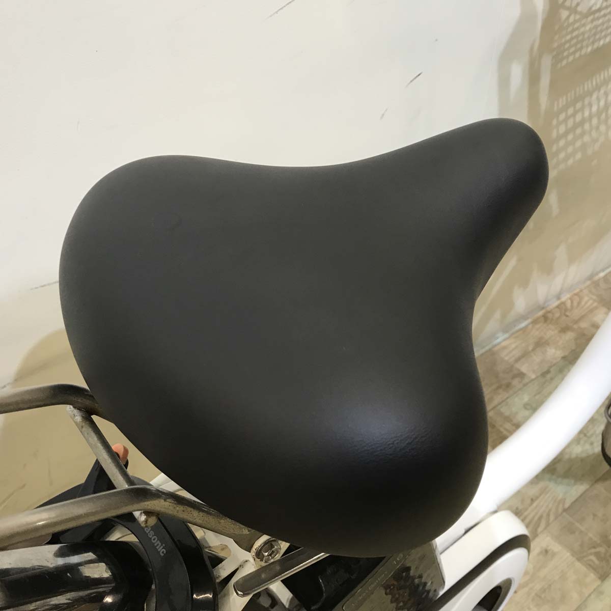 中古電動自転車 パナソニック ビビ DX ホワイト 26インチ KE022