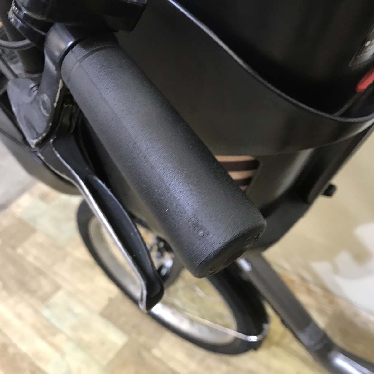 パナソニック ギュット ミニ DX グレー 20インチ KZ018【中古車】