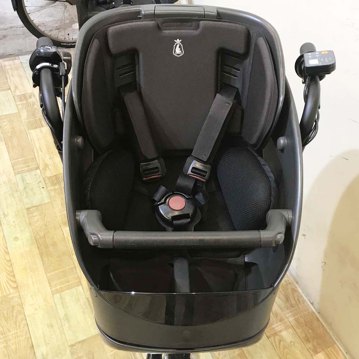 ブリヂストン bikke POLAR e ビッケ ポーラー イー ベージュ 20インチ KE024【中古車】