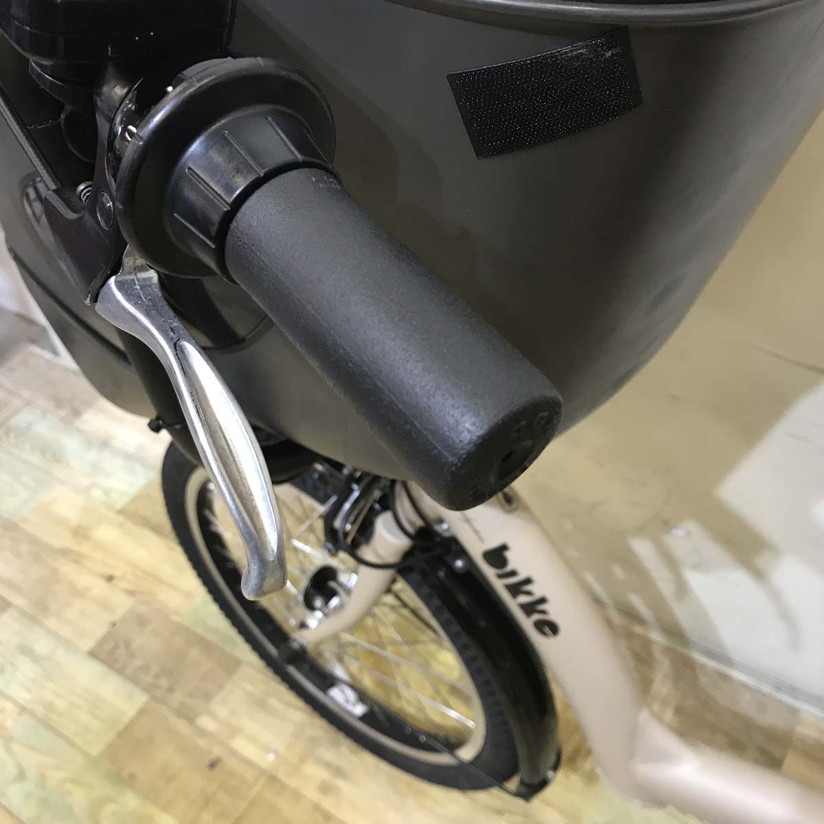 中古電動自転車 ブリヂストン bikke POLAR e ビッケ ポーラー イー ベージュ 20インチ KE024