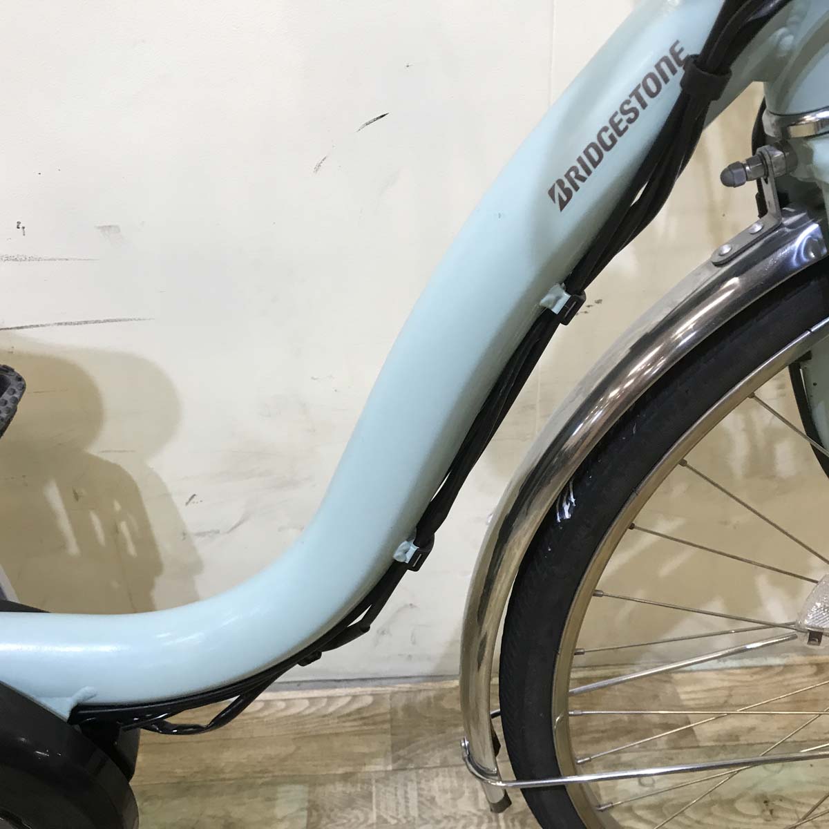 ブリヂストン アシスタ U DX ブルー 26インチ KZ020 【中古車】