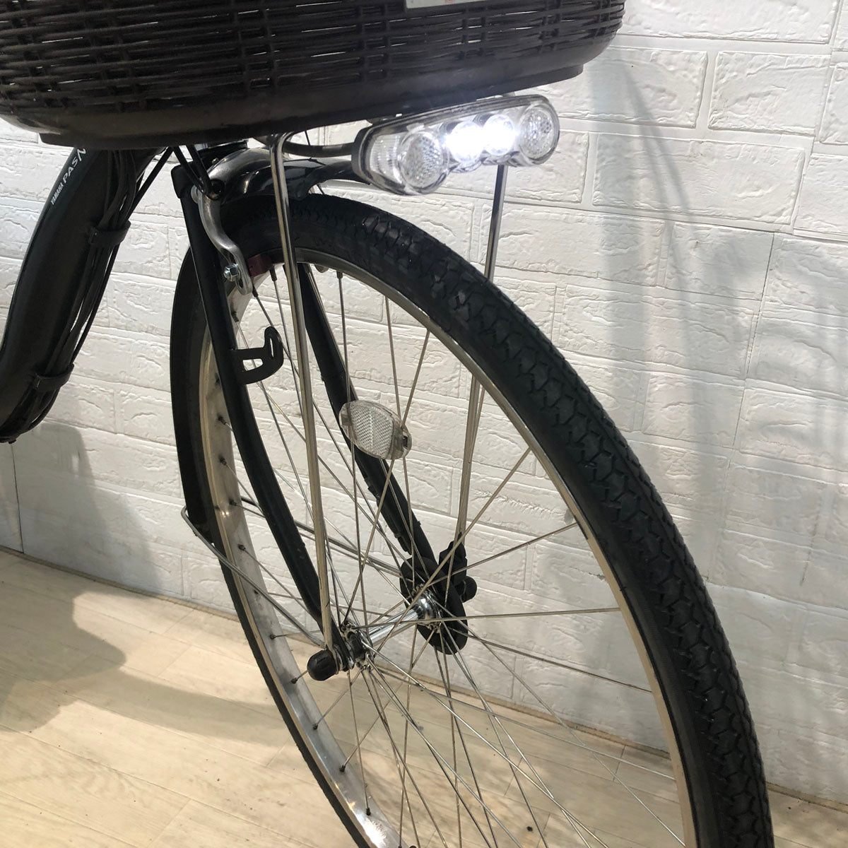 C160★整備済み　中古電動自転車　YAMAHA　PASナチュラ　ブラック　8.7AHバッテリー良好★【26インチ】 中古電動自転車 ヤマハ PAS ナチュラ L DX ブラック 26インチ YX102