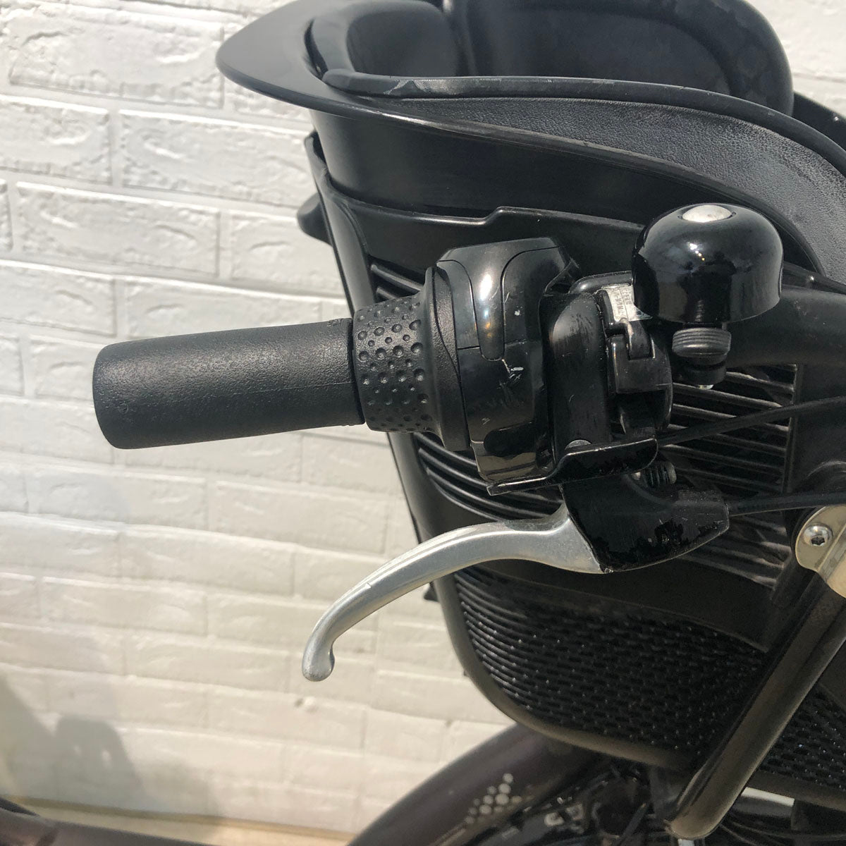 ブリヂストン アンジェリーノ プティット e ブラウン 20インチ YX105【中古車】