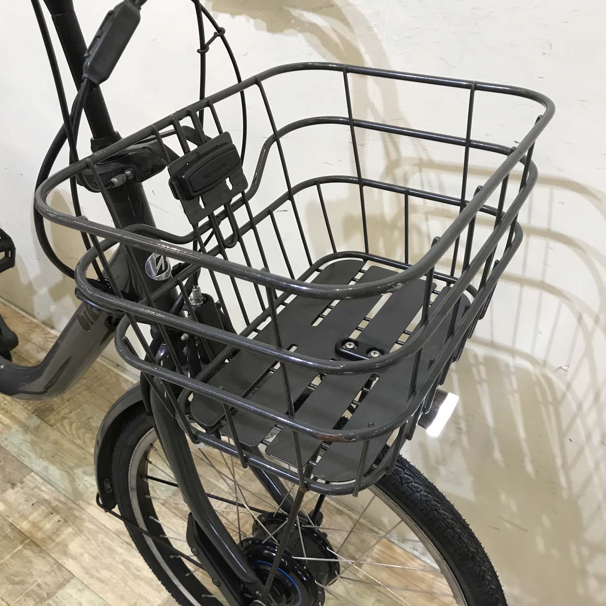 ブリヂストン bikke MOB dd ビッケ モブ dd グレー 前24×後20インチ KZ026 【中古車】