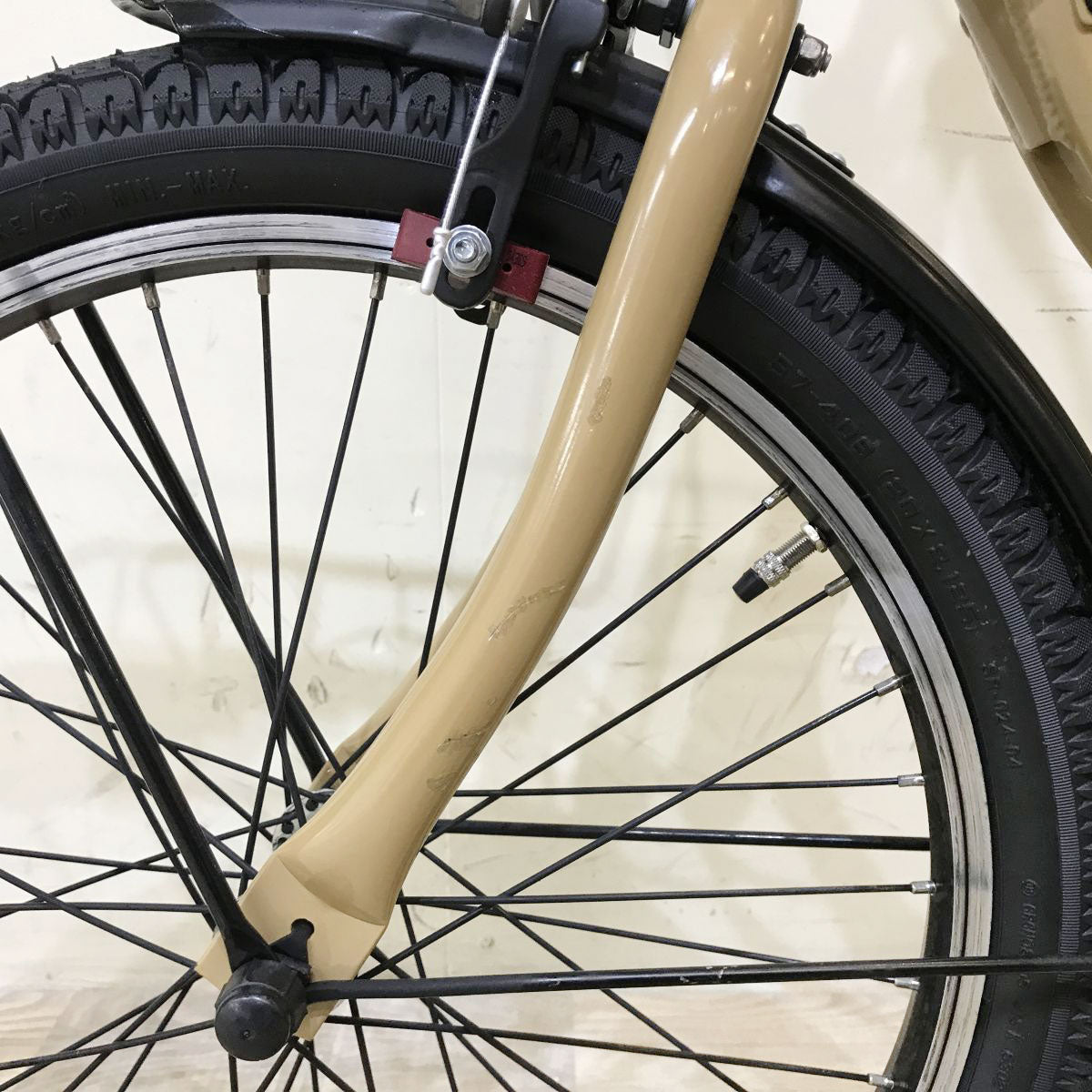 パナソニック SW デザートイエロー 20インチ KI087 【中古車】
