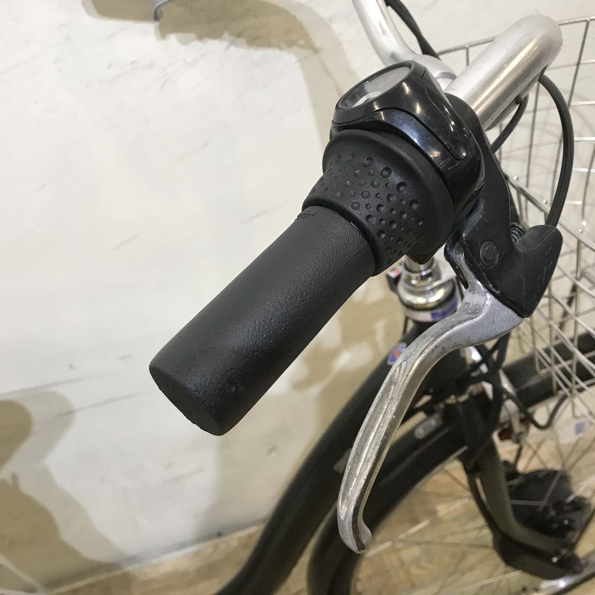 中古電動自転車  ブリヂストン フロンティア ロイヤル カーキ 26インチ KE035