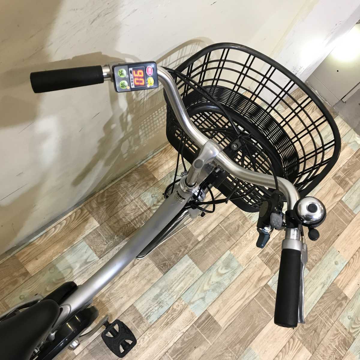 ブリヂストン アシスタ ユニ プレミア シルバー 20インチ KQ008 【中古