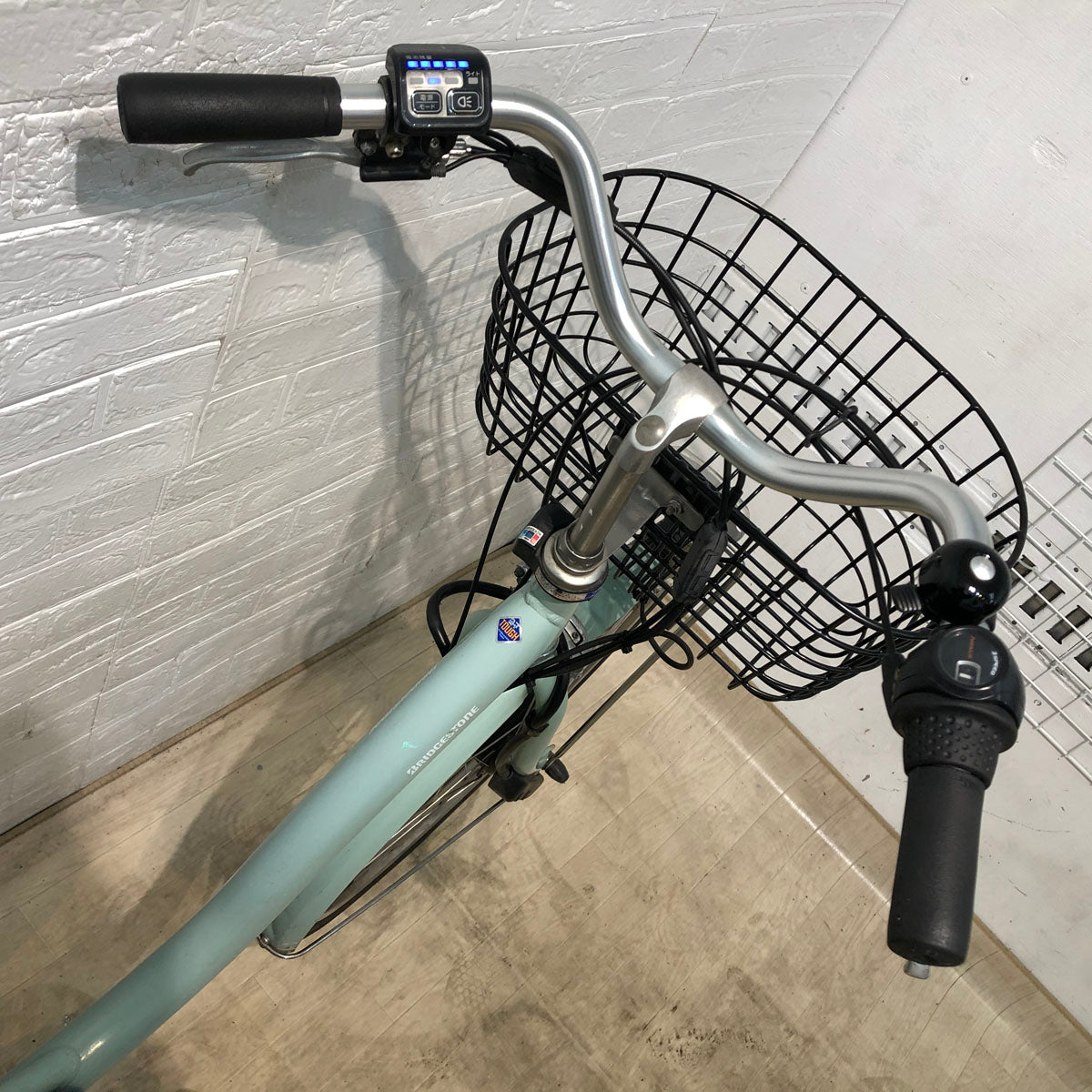 ブリヂストン フロンティア ロング ミント 26インチ YX113 【中古車】