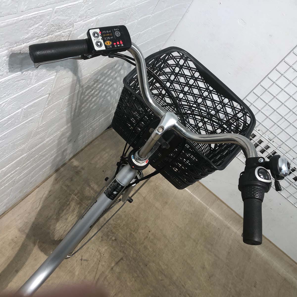 パナソニック ビビ SX シルバー 26インチ SR383Y【中古車】