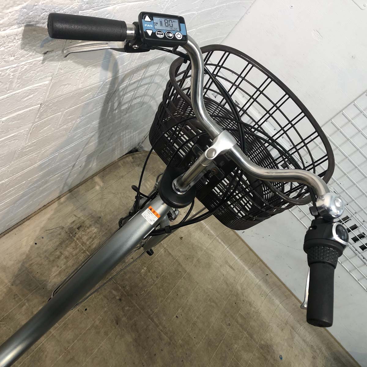 中古電動自転車 ヤマハ PAS With パス ウィズ シルバー 26インチ YF039