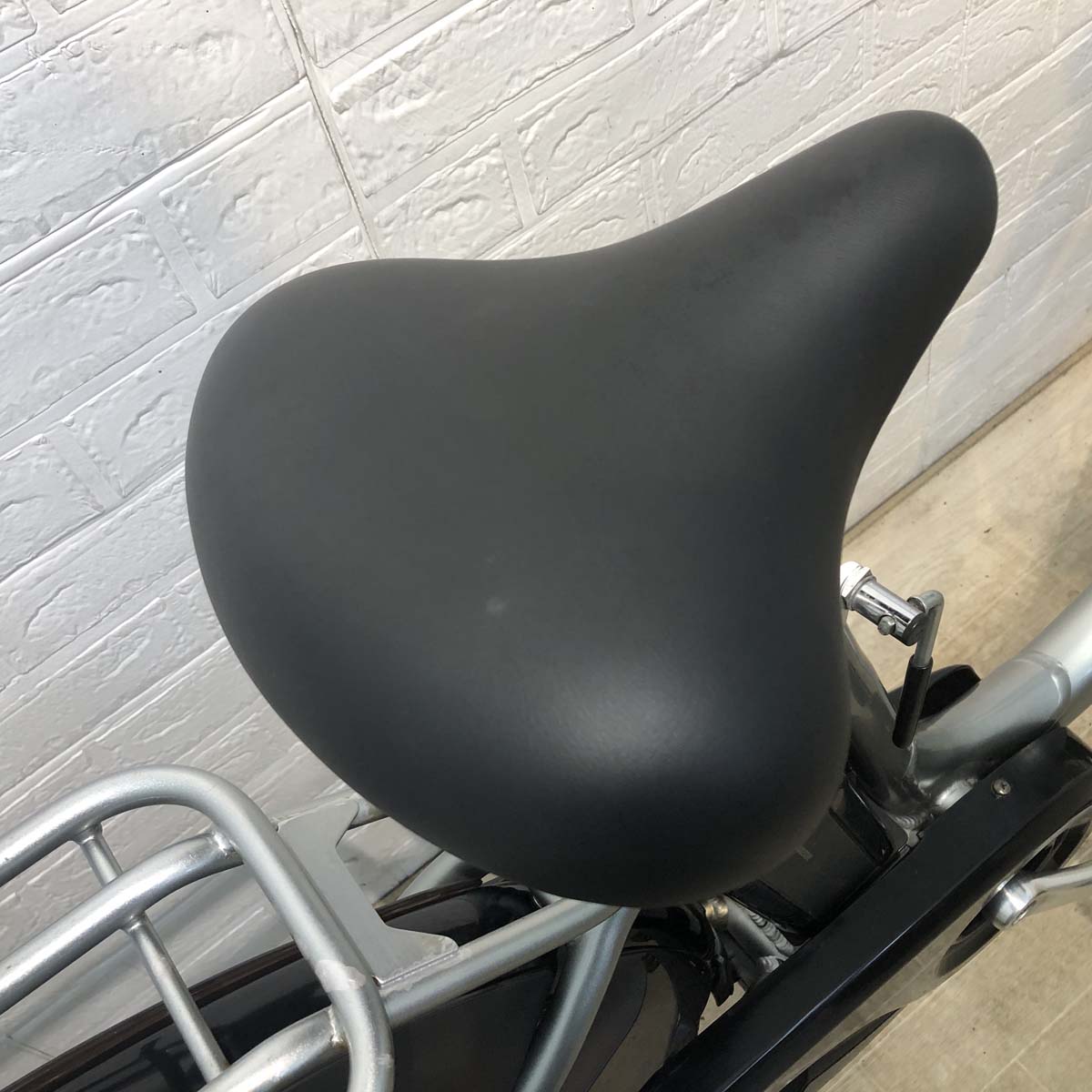 中古電動自転車 ヤマハ PAS With パス ウィズ シルバー 26インチ YF039