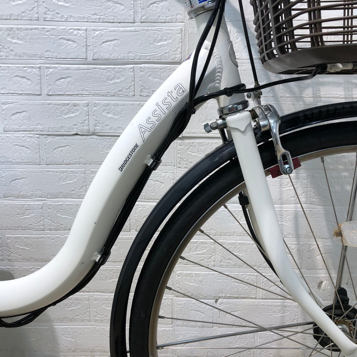 中古電動自転車 新品バッテリー ブリヂストン アシスタ ホワイト 26