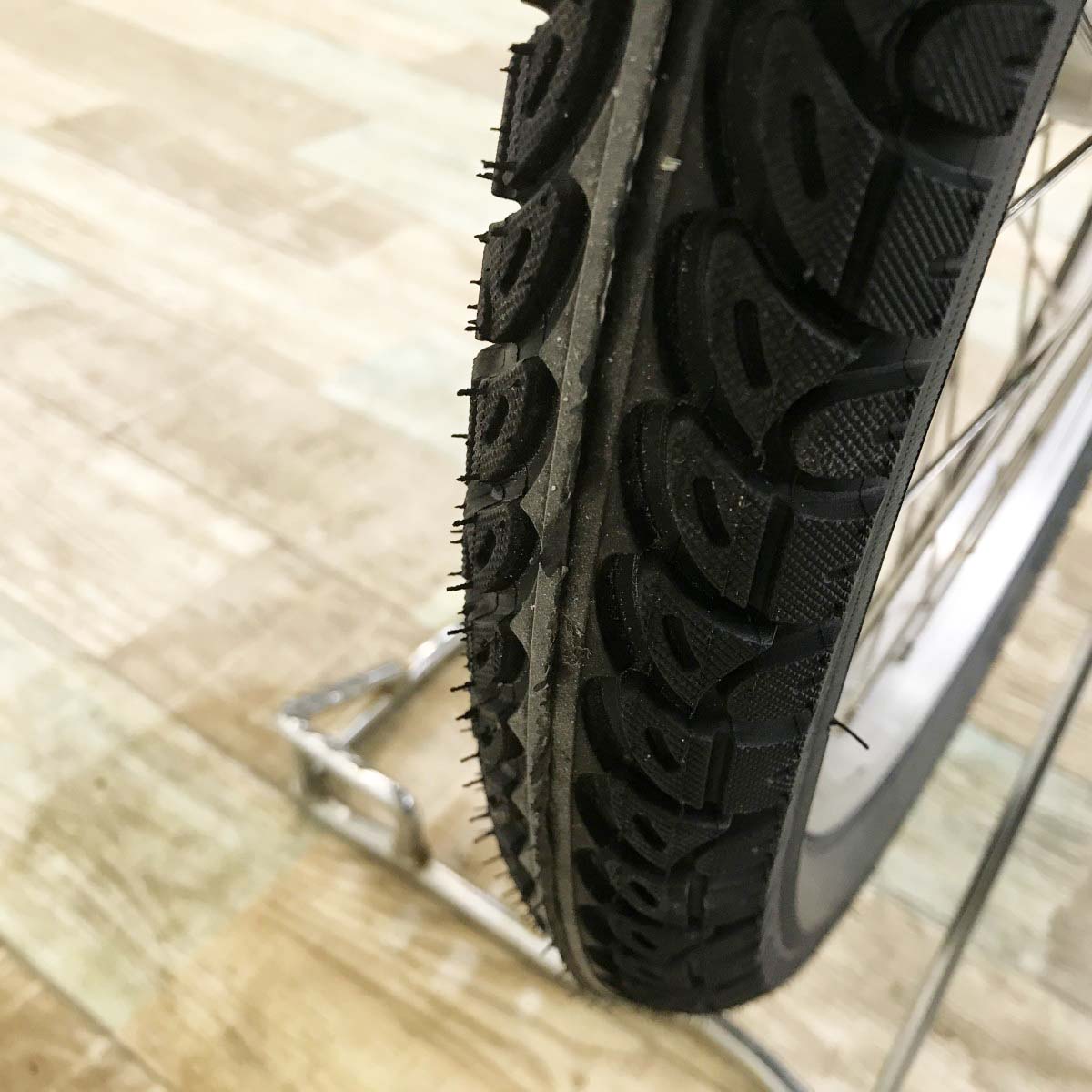 パナソニック ギュットミニDX カーキ 20インチ KI097 【中古車】