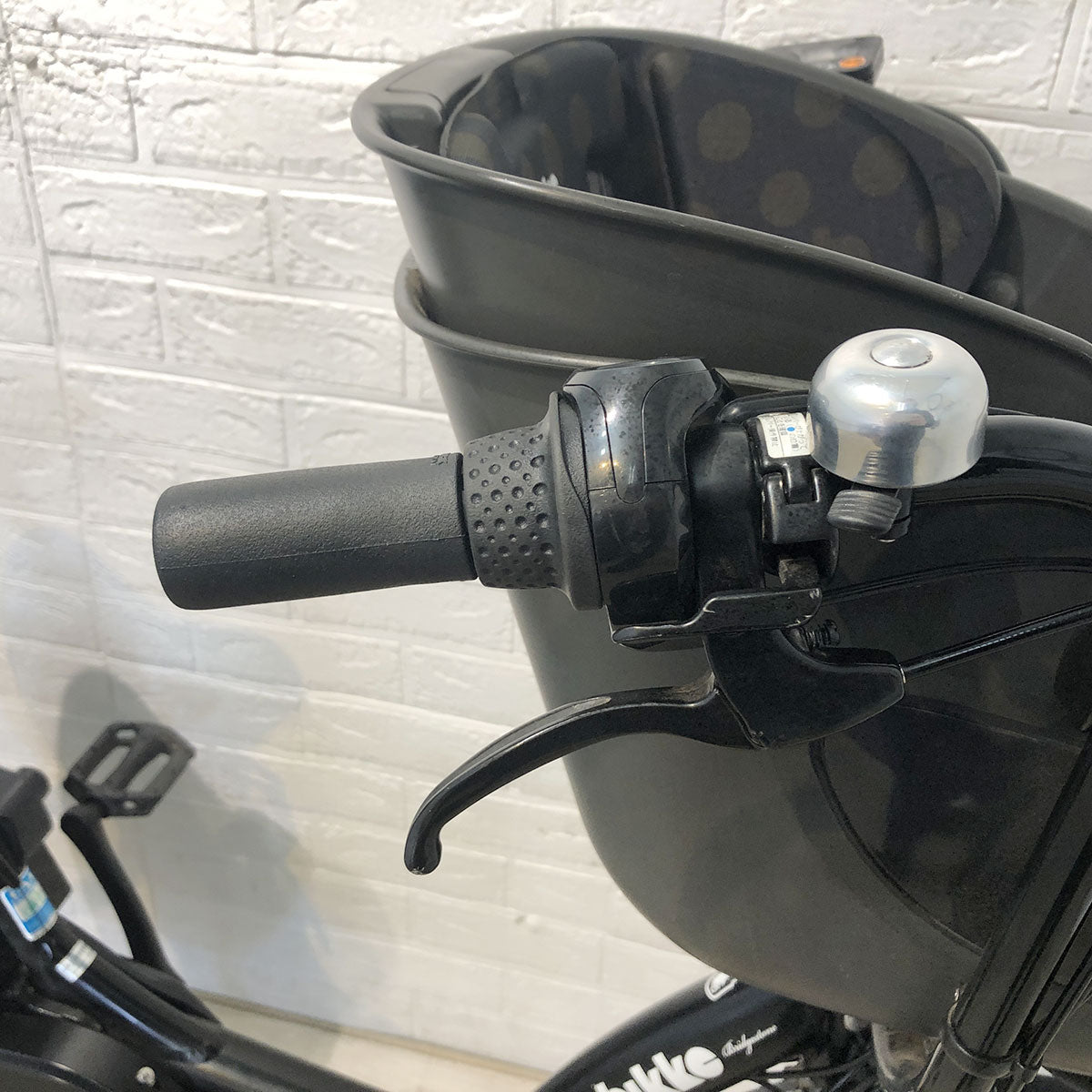 ブリヂストン bikke POLAR e ビッケ ポーラー イー ブラック 20インチ YF042 【中古車】