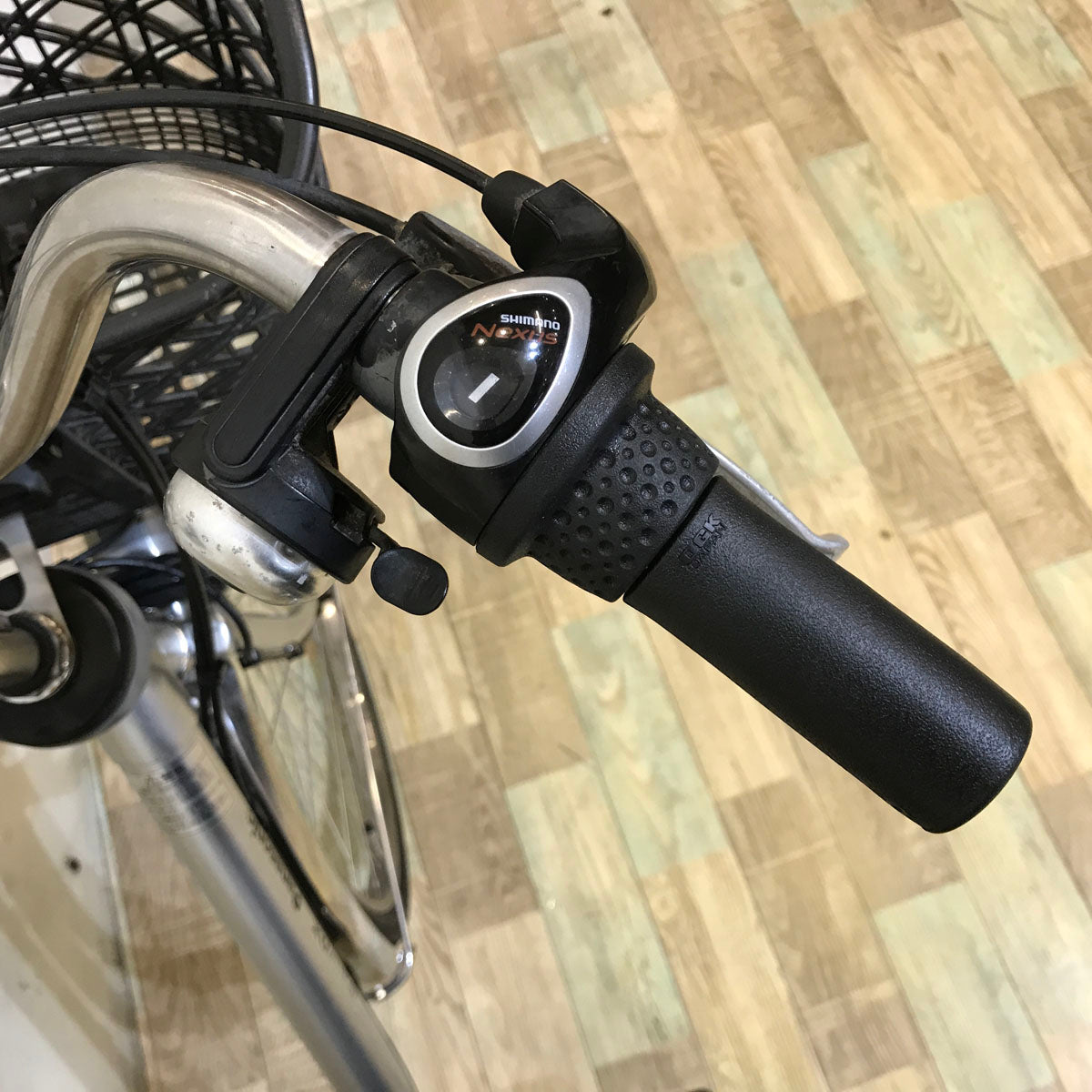 パナソニック ビビ DX シルバー 26インチ KZ043 【中古車】
