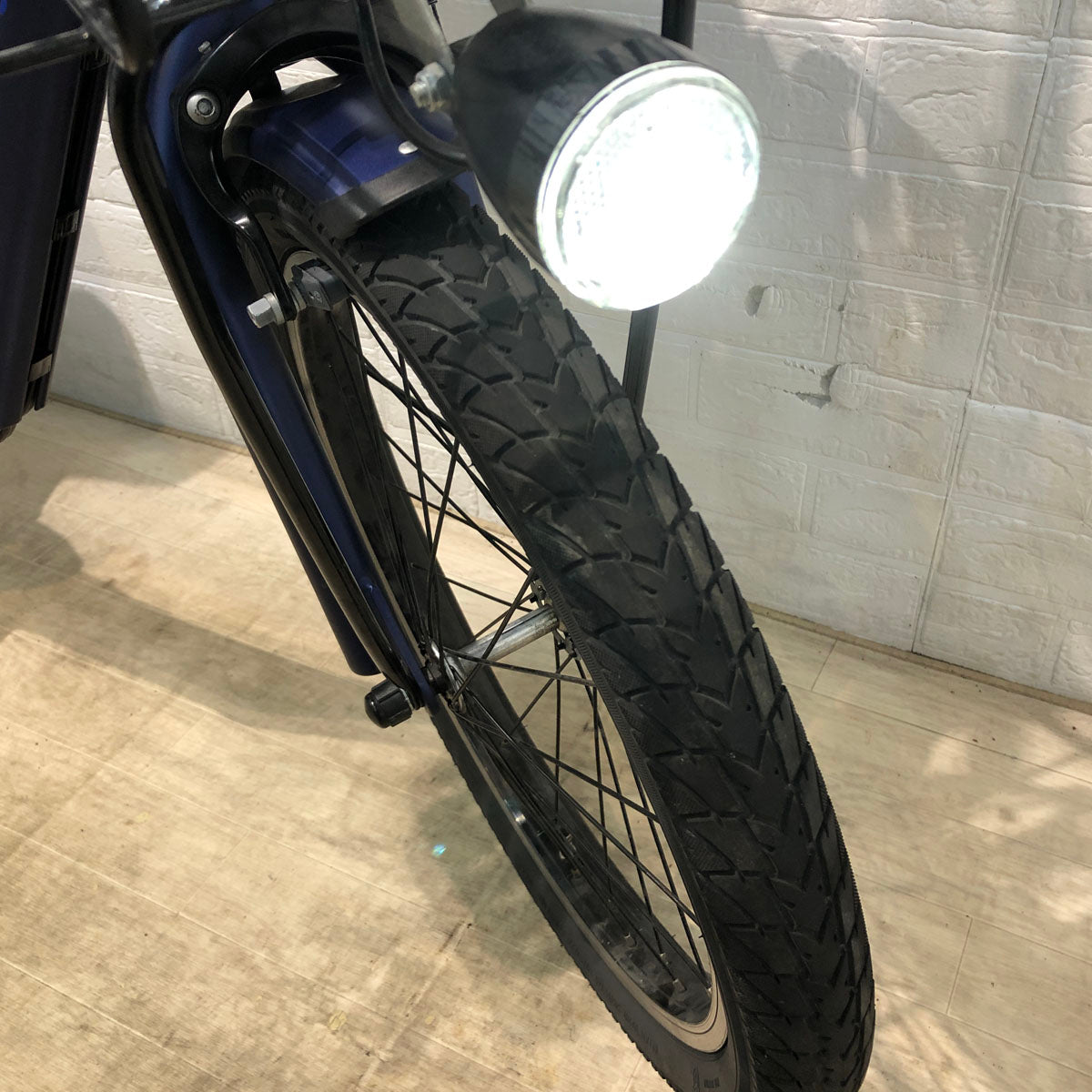 パナソニック ギュット アニーズ DX 押し歩き ネイビー 20インチ YX127 【中古車】