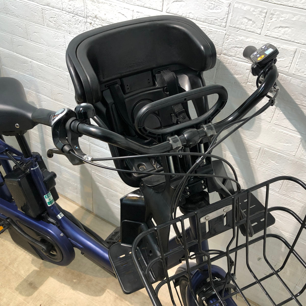 パナソニック ギュット アニーズ DX 押し歩き ネイビー 20インチ YX127 【中古車】