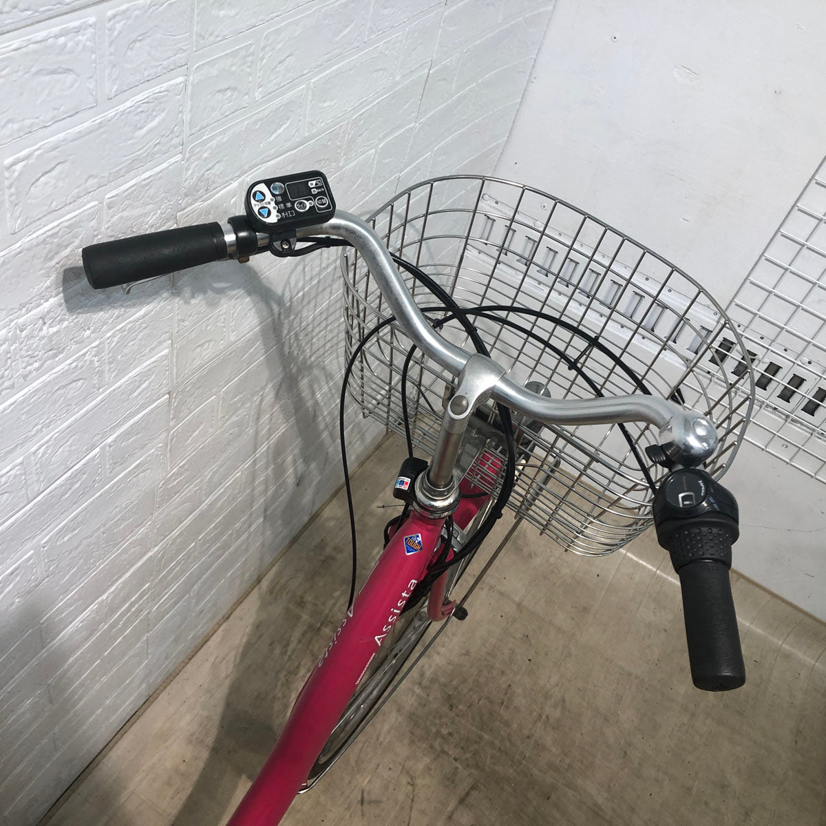 ブリヂストン アシスタ DX スペシャル ピンク 26インチ YT045 【中古車】