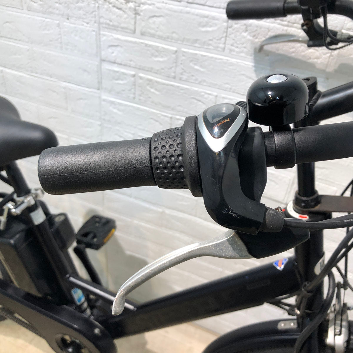 ブリヂストン ステップクルーズ e ブラック 26インチ YX136 【中古車】