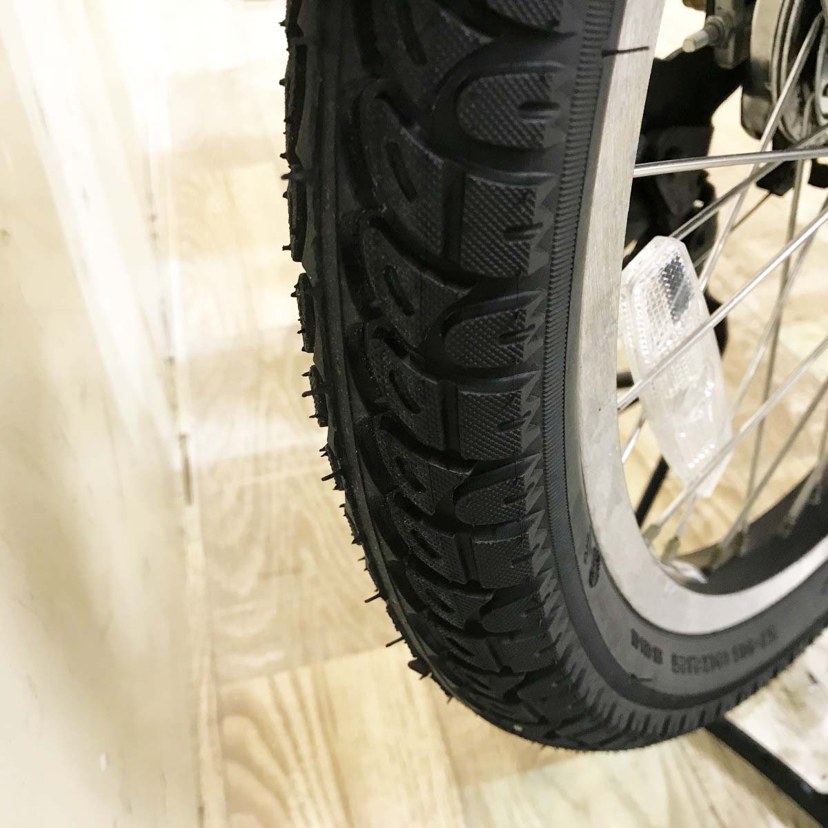 ブリヂストン ビッケモブdd （デュアルドライブ） ホワイト 24×20インチ KI112 【中古車】