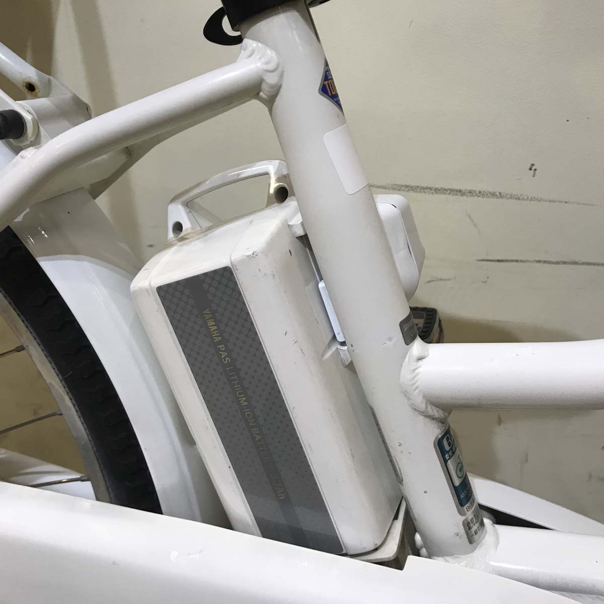 中古電動自転車 ブリヂストン HYDEE 2 ハイディ ツー ホワイト 26インチ KE063