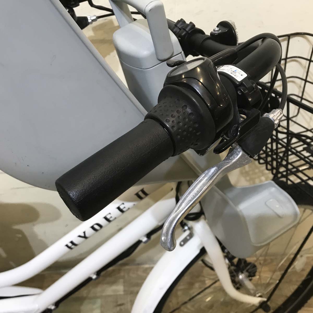 中古電動自転車 ブリヂストン HYDEE 2 ハイディ ツー ホワイト 26インチ KE063