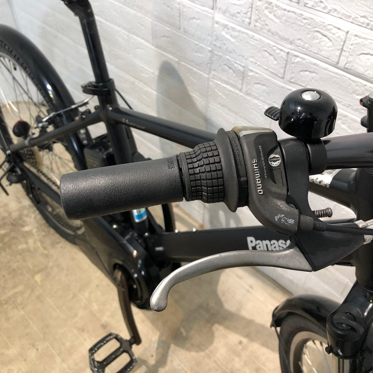 パナソニック ハリヤ ブラック 26インチ YA001 【中古車】