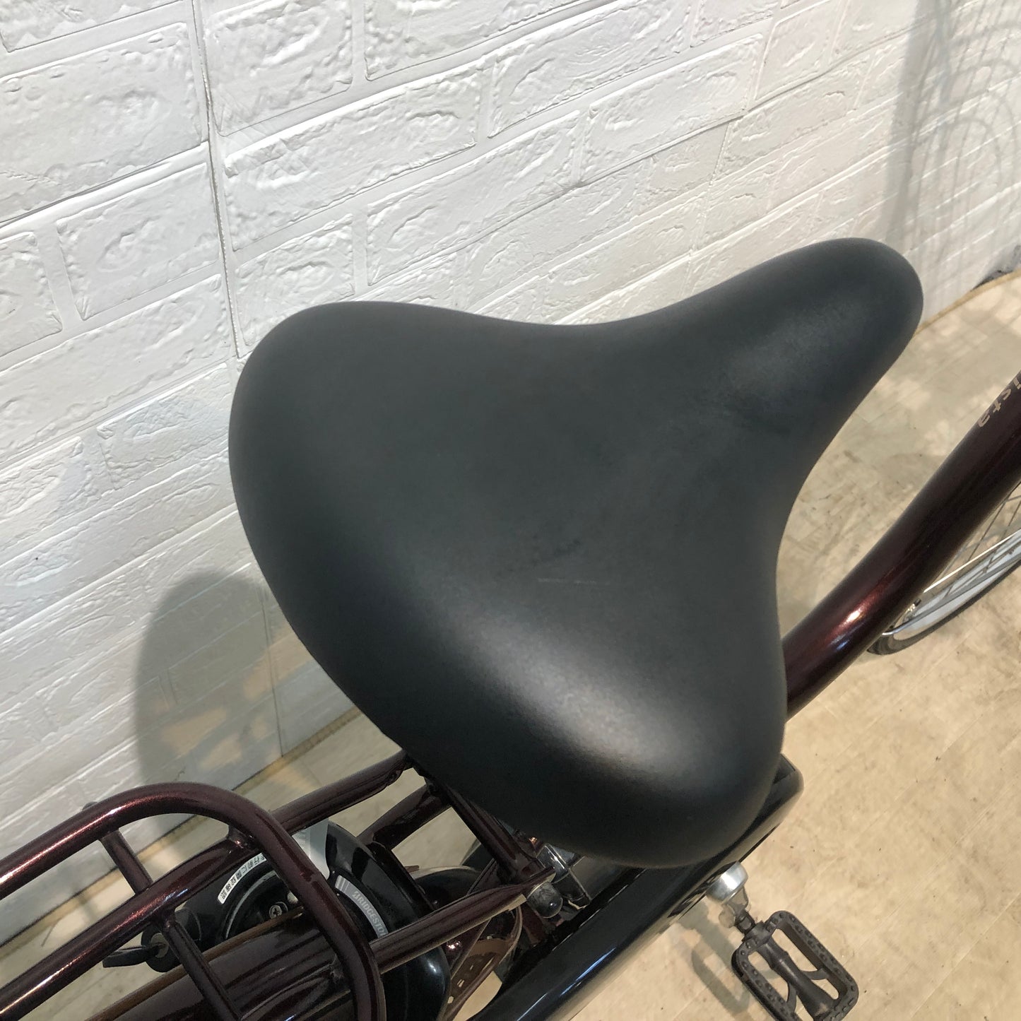 ブリヂストン アシスタ ファイン ブラウン 24インチ YO015 【中古車】