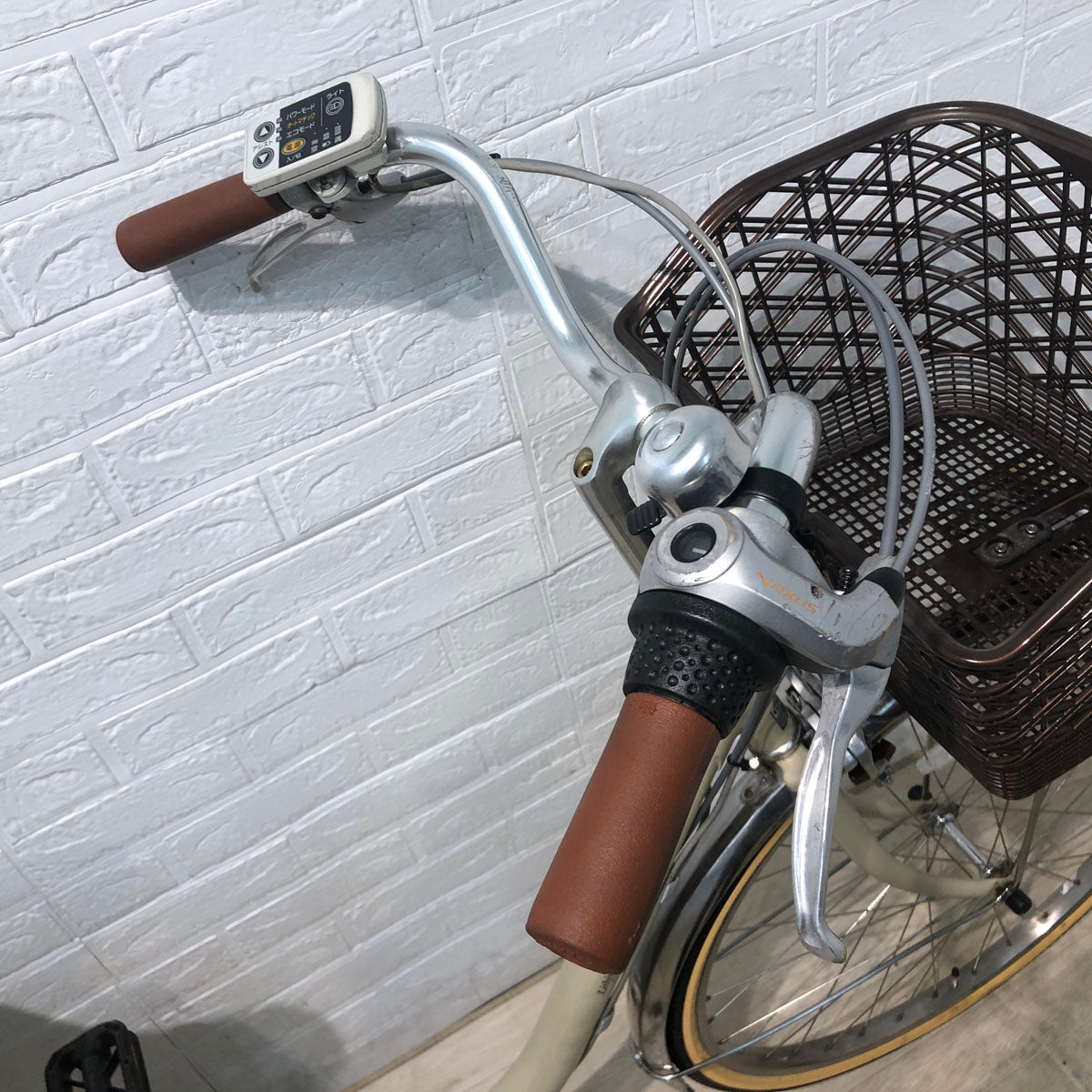 パナソニック ビビ DX ベージュ 26インチ YT059 【中古車】